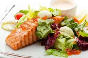 salmon and salad how to lose weight for women